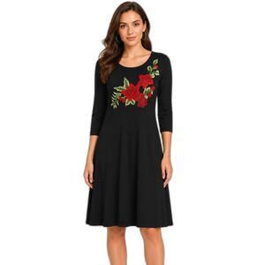 SJS Made in USA Black Floral Embroidered Dress – Size M Stretch